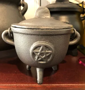 5” Cast Iron Pentagram Cauldron with Lid