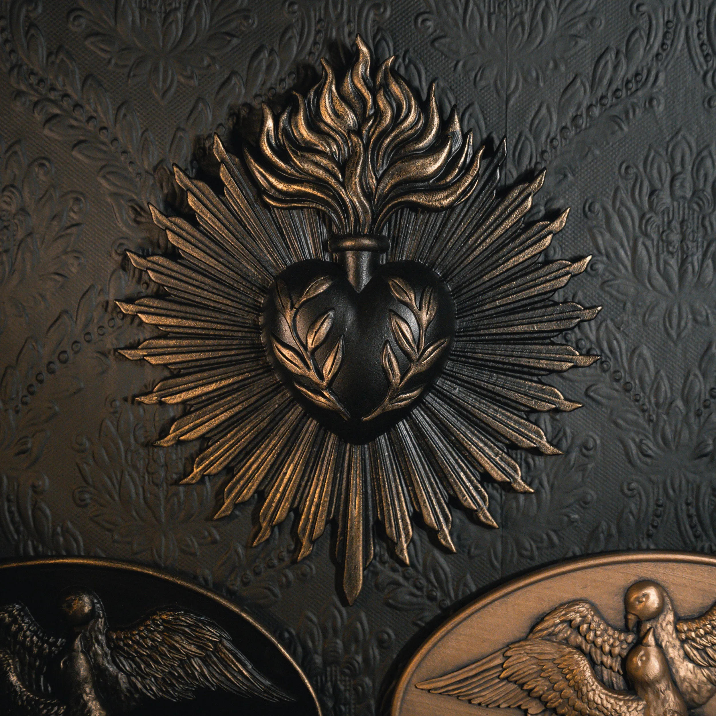 ARDOUR SACRED HEART PLAQUE