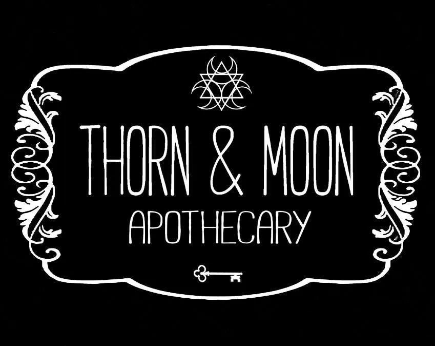 Thorn & Moon Apothecary Candle - No. 3 - Lavender and Vanilla - 100% Soy - Scented Candle - Essential Oil and Fragrance Oil blend, Herbs