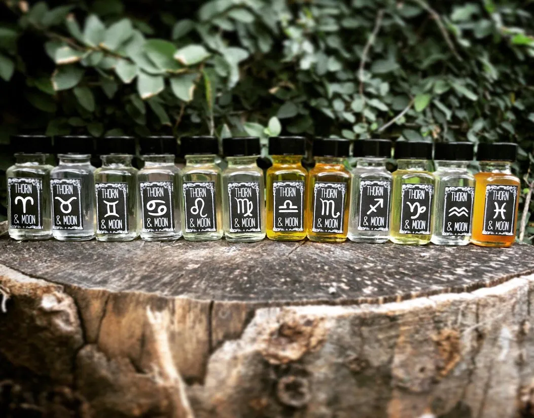 Thorn & Moon Zodiac Oil - Ritual Oil Blend - Cancer - Pure Essential Oils - Chamomile, Geranium, and Myrrh